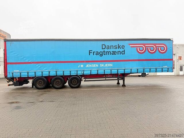 Posuvné plachty Kel-Berg Curtainsider / Planenauflieger / Gardin