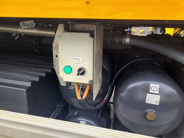 śmieciarka SCANIA P280