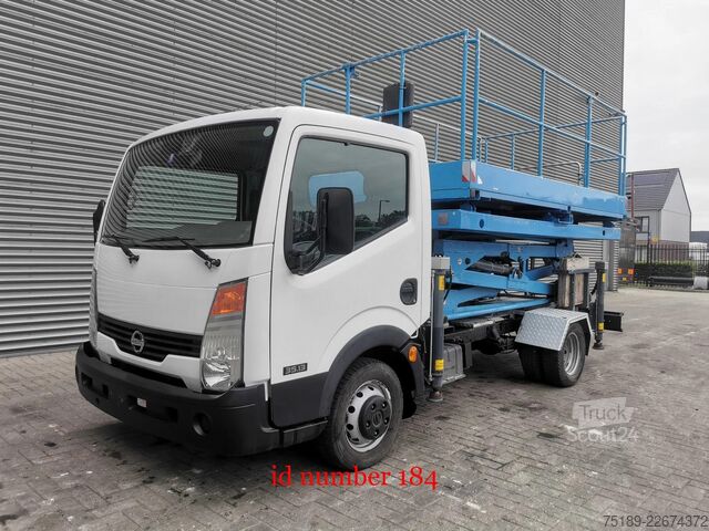Hefplatform Nissan Cabstar Cabstar 35.13 - Weiss SF 10 - 400 KG Ca...