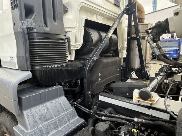 Blender MAN TGS 32.430 8x4 BB EURO6 BETONOMIESZARKA LIEBHERR