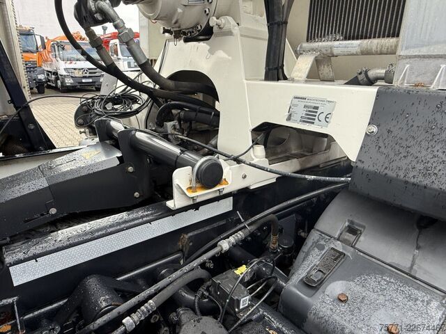 Mixer MAN TGS 32.430 8x4 BB EURO6 BETONOMIESZARKA LIEBHERR