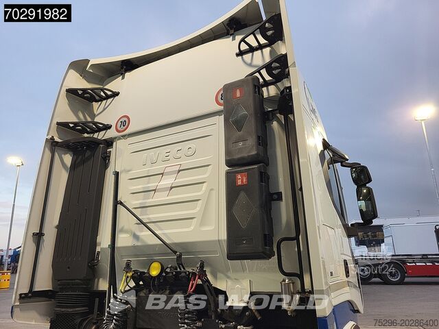 Standaard trekker Iveco Stralis 460 4X2 Retarder 2xLNG Tanks ACC Alcoa ...