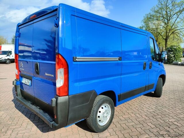 Fourgonnette compacte Citroen Jumper L1H1
