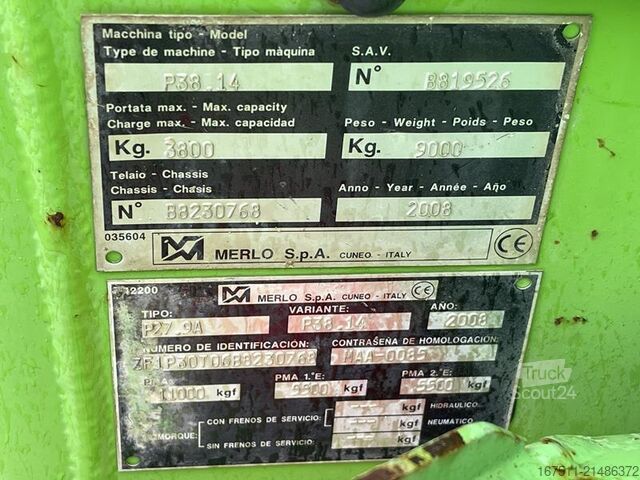 Teleszkópos rakodó Merlo P 38.14