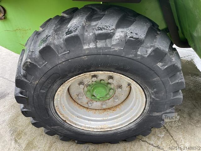 Teleszkópos rakodó Merlo P 38.14