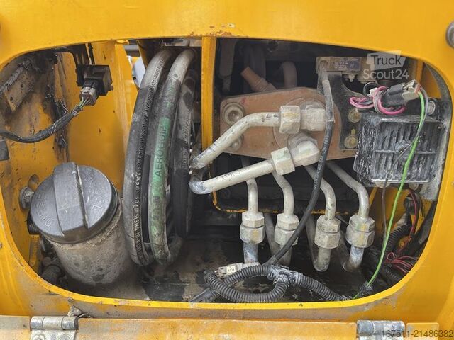 Teleszkópos rakodó Manitou MT 625 ST 3 B