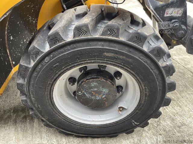 Teleszkópos rakodó Manitou MT 625 ST 3 B