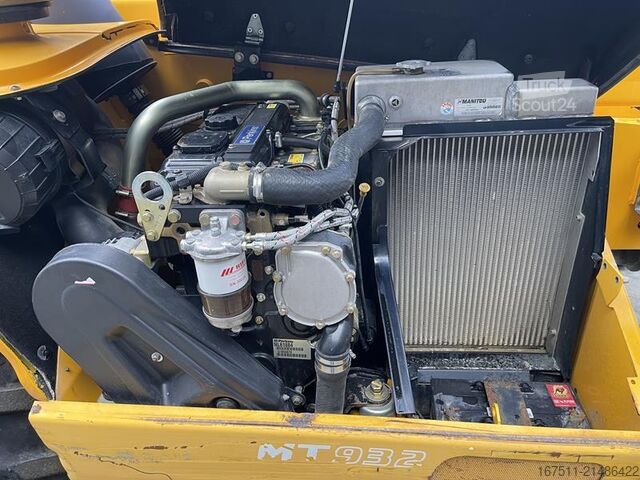Teleszkópos rakodó Manitou MT 932 E - E3