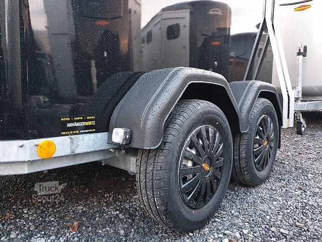 At römorku Böckmann Comfort Esprit silver black Aluboden Sattelkammer