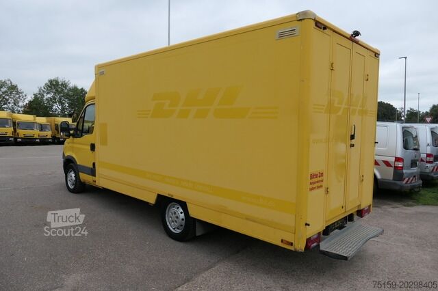 Transporter mit Koffer iveco Daily 35 S11 C30C AUTOMATIK KAMERA Regale LUFT DURCHGANG EURO-5 CoC