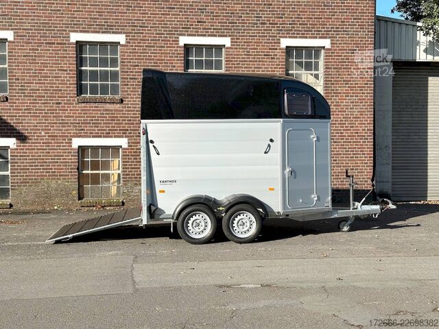 Remorque de transport de chevaux Humbaur XANTHOS 2400 | BLACK