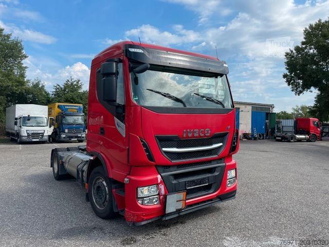 Vakio vetoauto IVECO AS440 ST/P  LNG   ADR