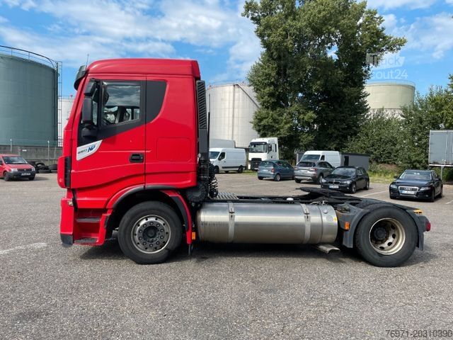 Vakio vetoauto IVECO AS440 ST/P  LNG   ADR