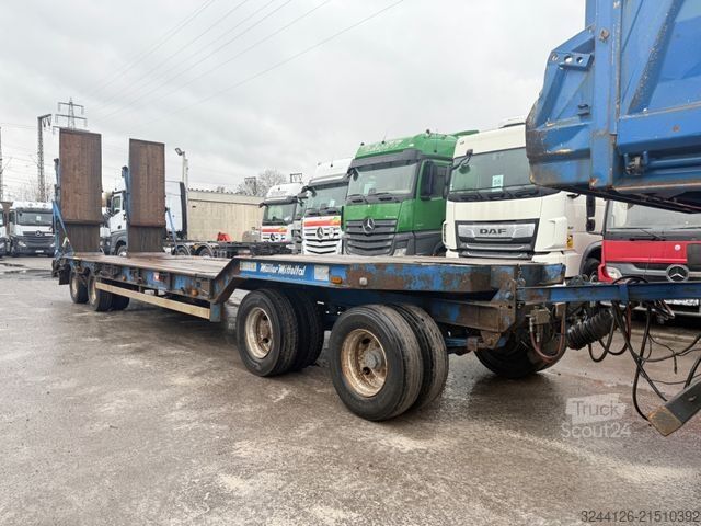 Prikolica z nizko platformo MÜLLER-MITTELTAL T40/Tieflader/4-Achsen/schiebbarRampen