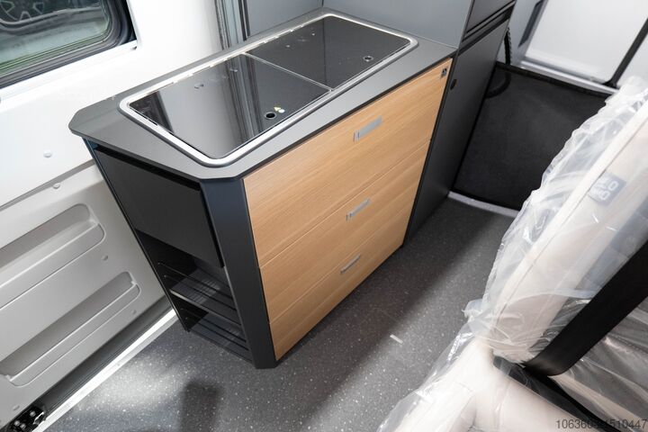 ADRIA TWIN 640 PTR - 60Y MINI VAN Z NOVIM W.C. ADRIA TWIN 640 PTR - 60Y