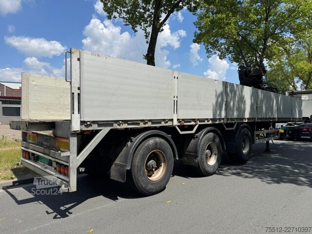  Pacton Kennis / HIAB 130R JKB / NL Trailer