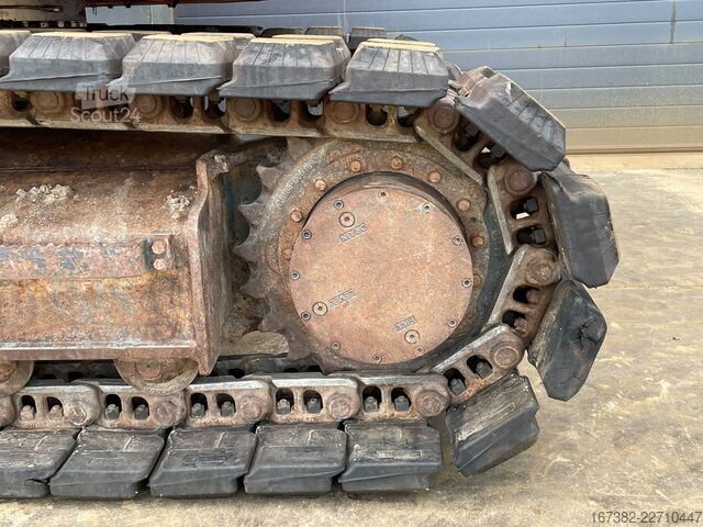 Excavadora sobre orugas Doosan DX140LCR-3