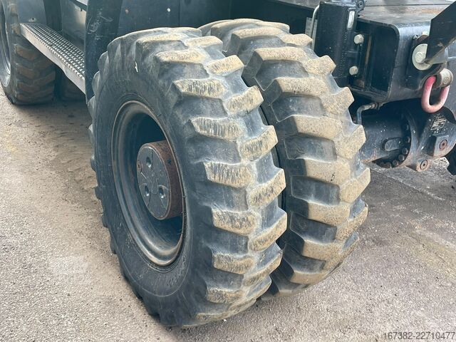 Escavadora de rodas Caterpillar M322D