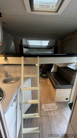 Daļēji integrēta motorhome Fiat Ducato Carasuite 650 MF Teilintegriert | Voll ausgestattet