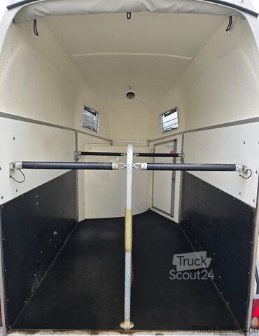 Ремарке за коне Böckmann Duo Esprit 2-Pferdeanh. 2000 kg Aluboden
