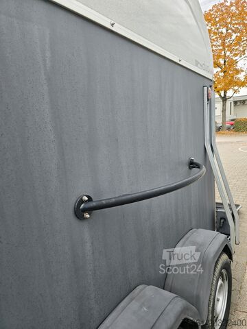 Ремарке за коне Böckmann Duo Esprit 2-Pferdeanh. 2000 kg Aluboden