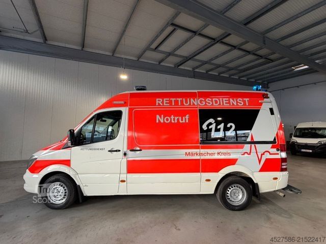 Fire truck MERCEDES-BENZ Sprinter II 316 CDI L2*RTW*KTW*LIEGE*TRAGESTUHL