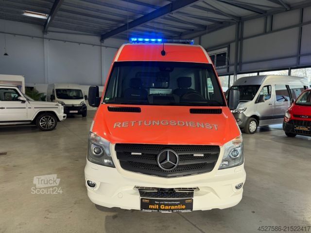 Fire truck MERCEDES-BENZ Sprinter II 316 CDI L2*RTW*KTW*LIEGE*TRAGESTUHL
