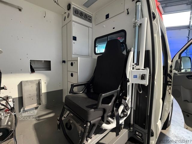 Fire truck MERCEDES-BENZ Sprinter II 316 CDI L2*RTW*KTW*LIEGE*TRAGESTUHL