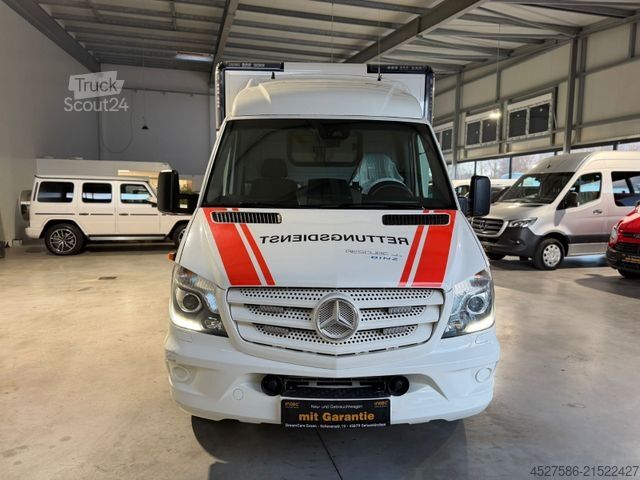 Brandweerwagen MERCEDES-BENZ Sprinter II 516 RTW/KTW KOFFER*RETTUNGSFAHRZEUG*
