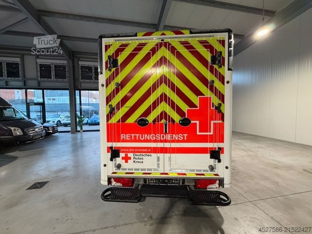 Brandweerwagen MERCEDES-BENZ Sprinter II 516 RTW/KTW KOFFER*RETTUNGSFAHRZEUG*