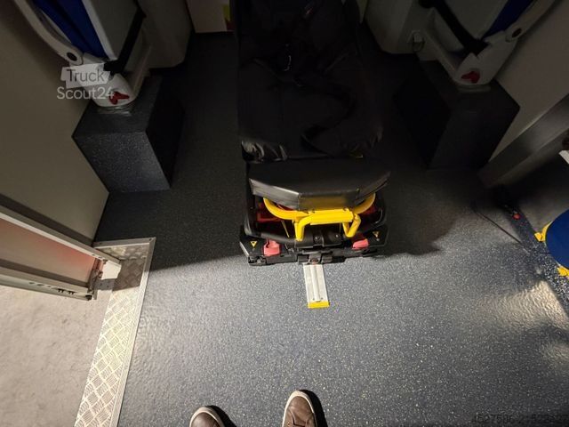 Brandweerwagen MERCEDES-BENZ Sprinter II 516 RTW/KTW KOFFER*RETTUNGSFAHRZEUG*