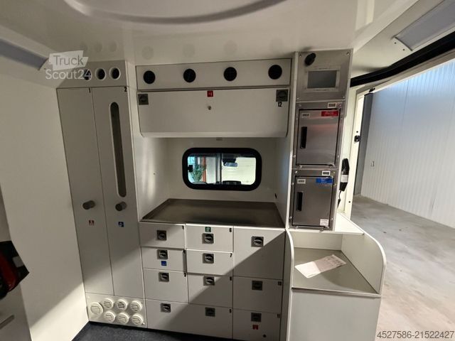 Brandweerwagen MERCEDES-BENZ Sprinter II 516 RTW/KTW KOFFER*RETTUNGSFAHRZEUG*