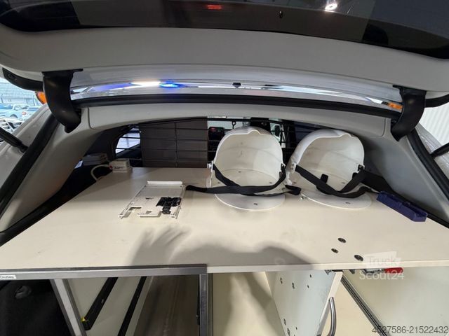 Samochód strażacki  Q5 2.0 TDI quattro* NOTARZT*ATM MOTOR