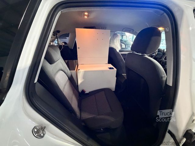 Samochód strażacki Q5 2.0 TDI quattro* NOTARZT*ATM MOTOR