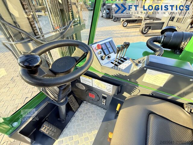 Carrello elevatore a 4 direzioni Combilift C2500CB DIESEL TRIPLEX 5500 POSITIONER