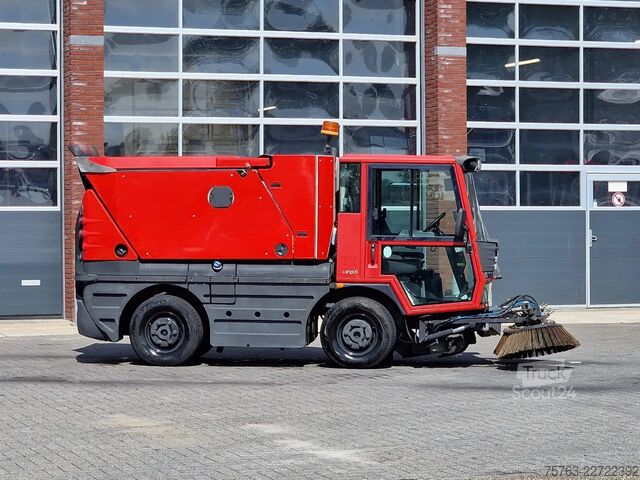 Veifeiemaskin Schmidt Swingo 200 + - 4 wheel steering - Dutch Registr...