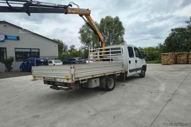 фургон с двойной кабиной IVECO DAILY 35C 15 3.0 DOPPIA CABINA E GRU