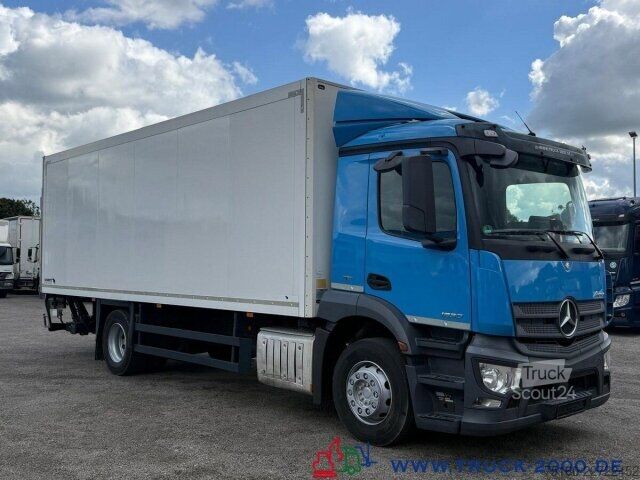 Samochód ciężarowy typu furgon Mercedes-Benz Antos 1830 Isolierter Koffer 7.40m LBW 1.5t.