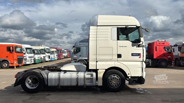Tracteur standard MAN TGA 18.440 (BOITE MANUELLE / MANUAL GEARBOX)