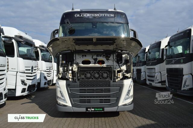 Standardni tegljač VOLVO FH 500 XL i-ParkCool ACC Side Skirts