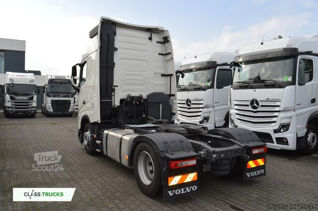 Standard SZM VOLVO FH 500 XL i-ParkCool ACC Side Skirts