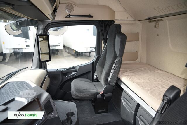 Cap tractor standard MERCEDES-BENZ Actros 5 1845 BigSpace MirrorCam