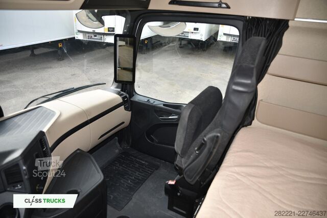 Cap tractor standard MERCEDES-BENZ Actros 5 1845 BigSpace MirrorCam