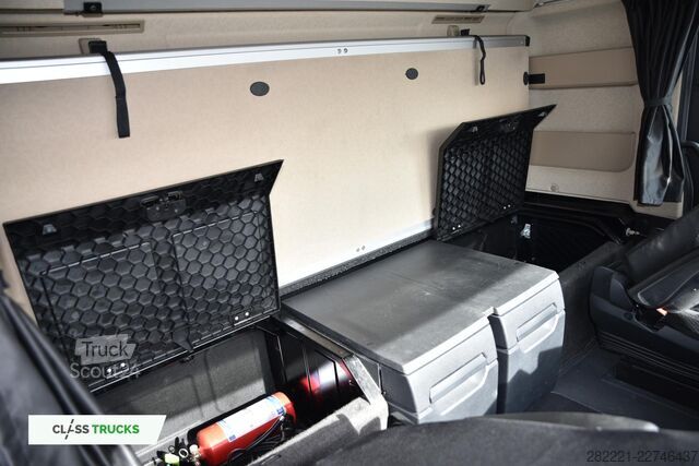Cap tractor standard MERCEDES-BENZ Actros 5 1845 BigSpace MirrorCam