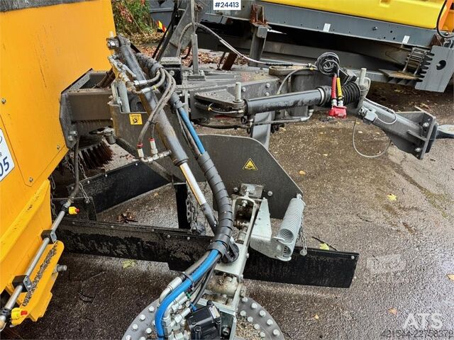 Kadunlakaisukone Broddson Scandia Sweeper – only approx. 40 hours!