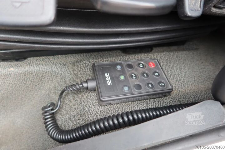 Грузоподъемная платформа DAF LF 260 FA Openwagen + Kraan Fassi F85 B023+ Rad...