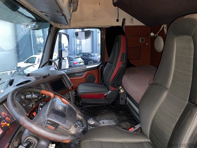 Standaard-SZM Volvo FH 16.660 Globetrotter XL / 2x Tank / Stand Air...