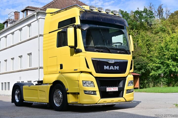 Standart çekici ünitesi MAN TGX18.560  E6 XXL Retarder Alufelgen 2 Betten