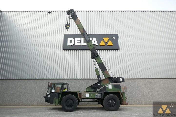 Ruw terrein kraan Terex LRT110 Ex-Army