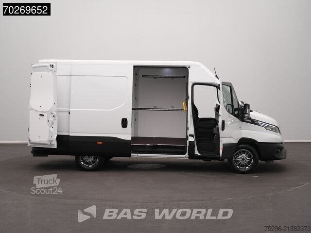 Усъвършенствана система за аварийно спиране. Lane Assist. Предупреждение за скорост. Информационна с Iveco Daily 35S21 BPM VRIJ! 3.0L Automaat L2H2 3,5t T...